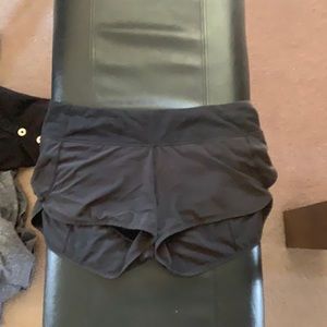 Lululemon 2.5 shorts